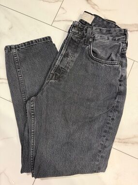 Everlane Black Washed Curvy '90s Straight Jeans